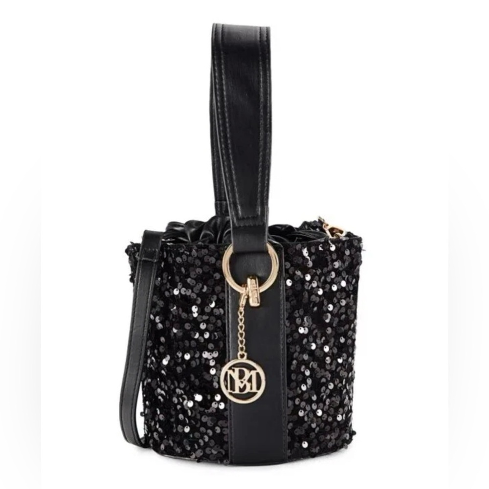 Badgley Mischka Sequin Bucket Bag, (BMH-513 BLCK)
GUARANTEED AUTHENTIC